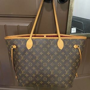 Authentic Never full MM